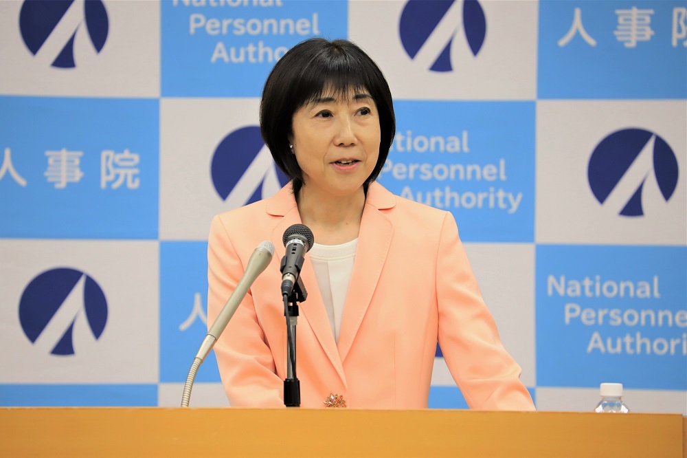 国家公務員の「週休3日」導入を勧告、総労働時間は変えず - オルタナ